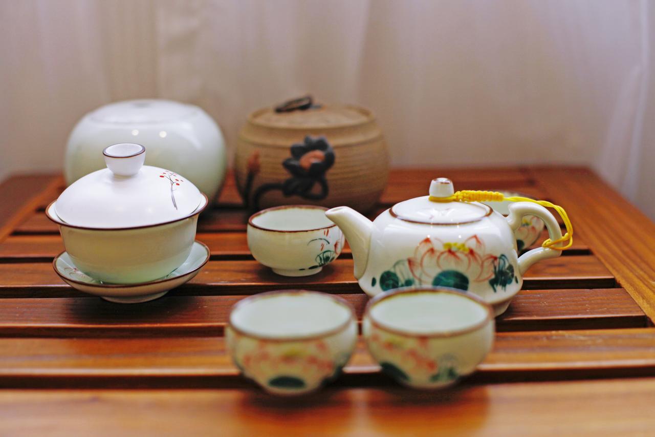 Guihua Road 106Th Hostel Жангжиаже Екстериор снимка