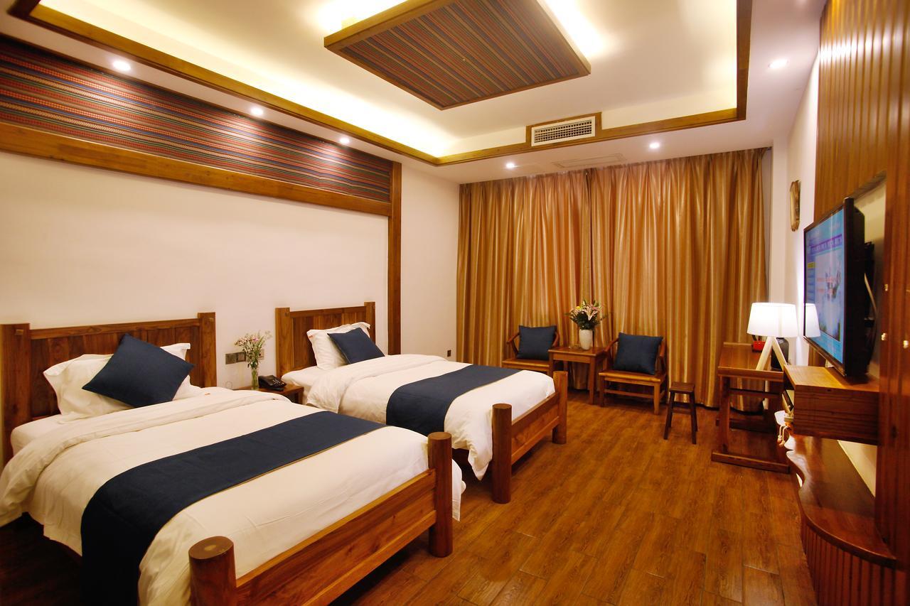Guihua Road 106Th Hostel Жангжиаже Екстериор снимка