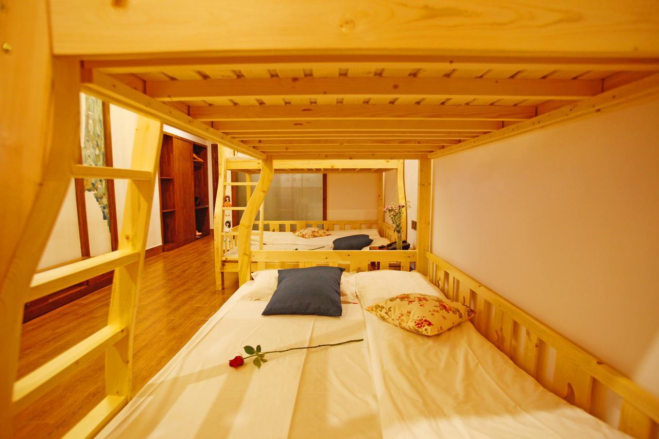 Guihua Road 106Th Hostel Жангжиаже Екстериор снимка