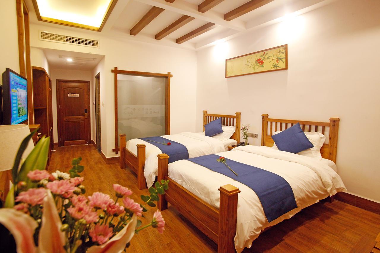 Guihua Road 106Th Hostel Жангжиаже Екстериор снимка